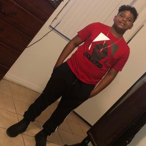 Meet your Posher, Justin